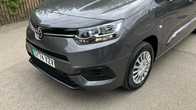 Toyota Proace City Verso 100kW Shuttle Long 50kWh 5dr Auto Electric Estate